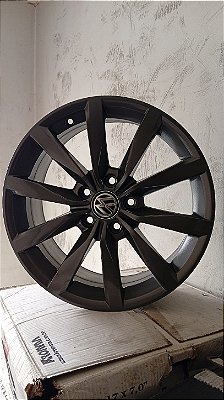 Jogo roda golf Aro 17 5x112 Semi novas