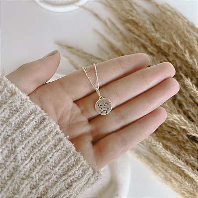 Colar Medalha Seja Forte e Corajosa – Prata 925