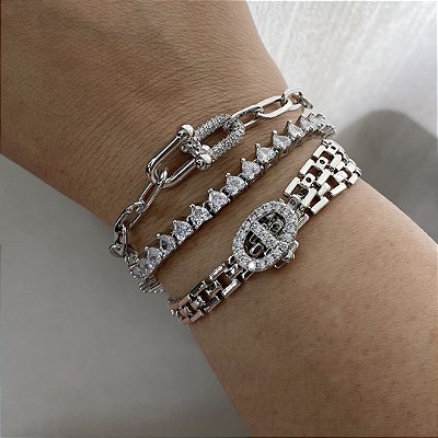 Pulseira Inspiração T Cravejada Banhada em Ródio