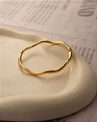 Bracelete Ondulado Liso Espelhado Banhado em Ouro