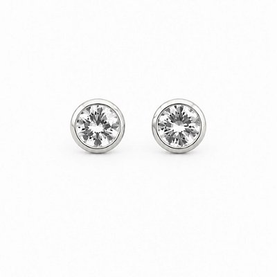Brinco Ponto de Luz 7.5mm Cravado Bezel Banhado Ródio