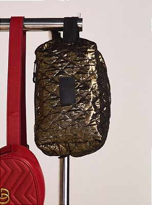 Nécessaire Juliana Matelassê Foil Dourada