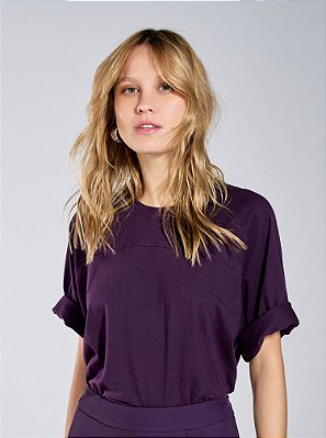 T-shirt Valda Malha Recorte Berinjela