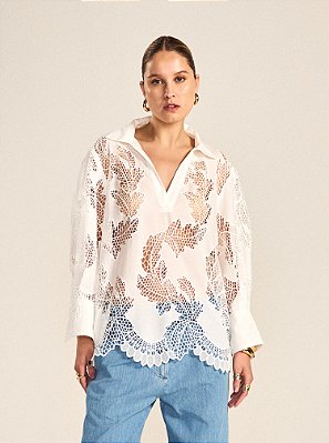 Blusa Bata Lívia de Renda Bordada Decote V Off White