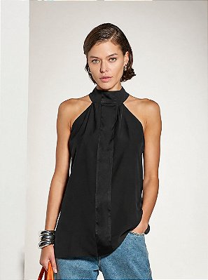 Blusa Cavada Olivia Preta