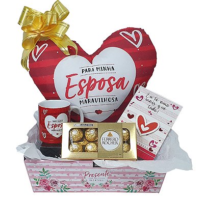 Presente Dia Dos Namorados - Esposa - Kit Cesta Com Almofada, Caneca E Cartão + Chocolate Ferrero