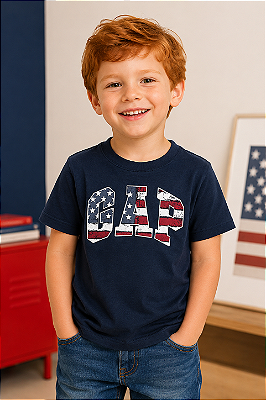 Camiseta GAP, manga curta - Logo Bandeira USA*
