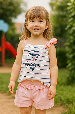 Conjunto Tommy Hilfiger Infantil – Blusa Listrada com Laço + Short Rosa