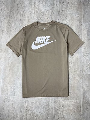 Camiseta Nike Sportswear Bege