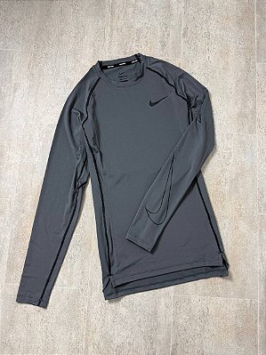 Camiseta Manga Longa Nike PRO Cinza