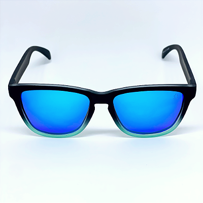 ÓCULOS DE SOL ESPORTIVO ZOOM POLARIZADO - PRETO E VERDE DEGRADÊ COM AZUL ESPELHADO