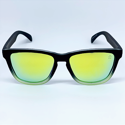 ÓCULOS DE SOL ESPORTIVO ZOOM POLARIZADO - PRETO DEGRADÊ COM VERDE ESPELHADO