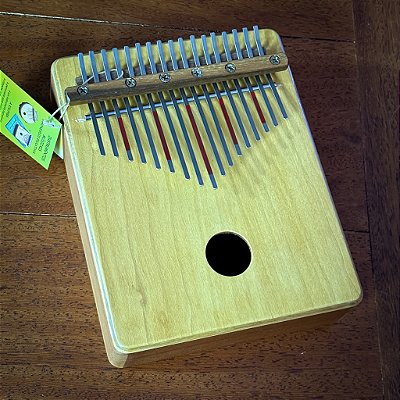 Kalimba Madeira Eletroacústica Diatônica Dó 17 Hastes Paulo Socha