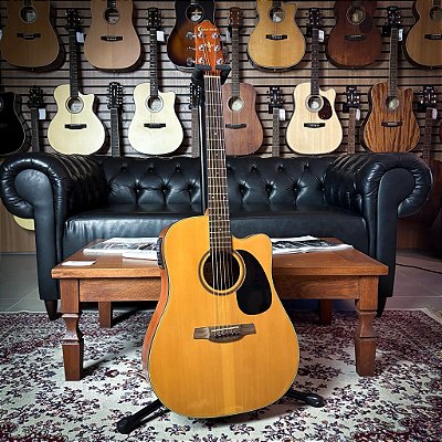 Violão Crafter HDC-21EQ.S.NT Spruce Dreadnought Cutaway - Eq PL-T NV GOLD - USADO