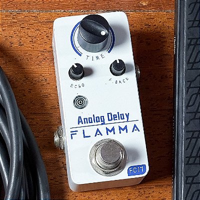 Pedal Flamma Analog Delay - SEMINOVO