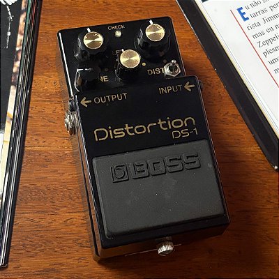 Pedal Boss DS-1 Distortion 40th JrMod Muscle V.2 Lotus 72 Edition