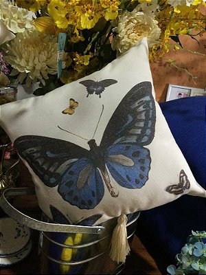 Almofada borboleta azul