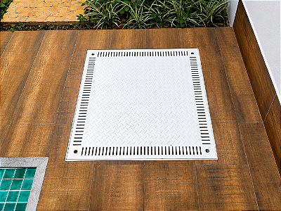 Tampa Ventilada Removível em Alumínio — 76x76cm