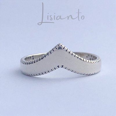 Anel V Maciço Boho - Prata 925