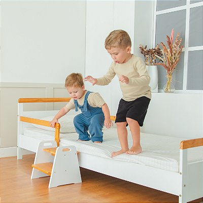 Cama Infantil Montessoriana Branca - Bella