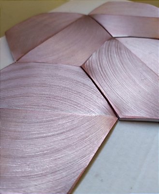 PASTILHA DE ALUMINIO ESCOVADA ROSE GOLD  MALLA LUXE QUARTZ 23.1X18.7 ROCA - LANÇAMENTO