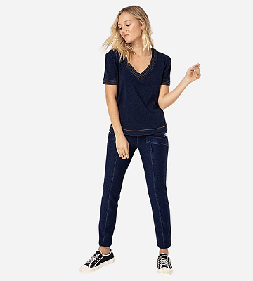 T-Shirt Jeans com pesponto no decote