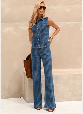 Calça Reta Jeans Maquinetado