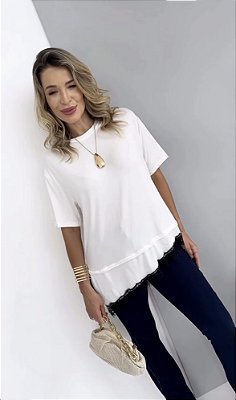 Blusa com renda Inspired Zara