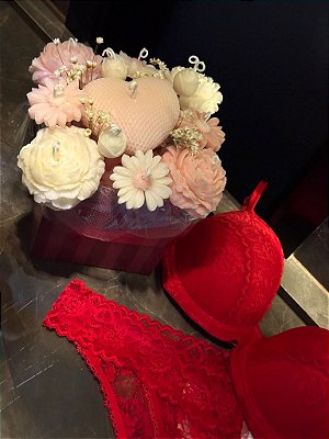 Kit Loungerie + Buquê