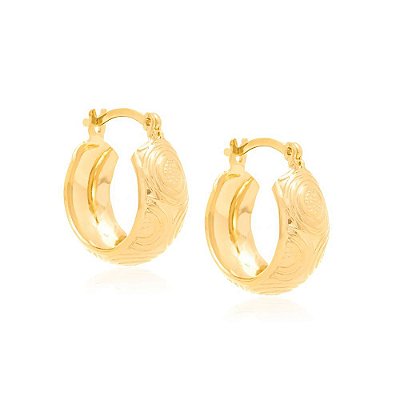 ARGOLA FOLHEADO A OURO ARO TRABALHADO EM CÍRCULOS. MED 1,7CM ROMMANEL 523829