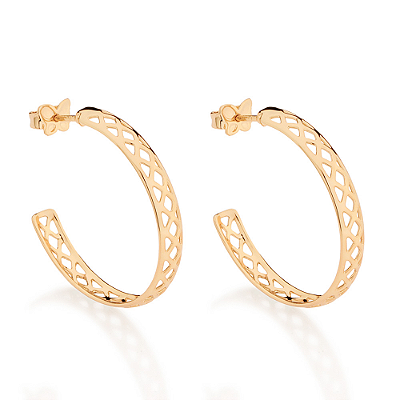 ARGOLA FOLHEADO A OURO COM DETALHES VAZADOS. MED 2,80CM ROMMANEL 527557