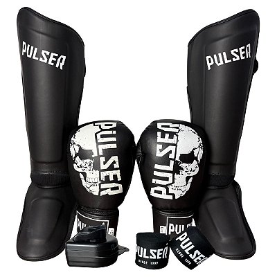 SUPER KIT LUVA 12OZ + CANELEIRA M/30MM + BANDAGEM + BUCAL - PRETO CAVEIRA - PULSER