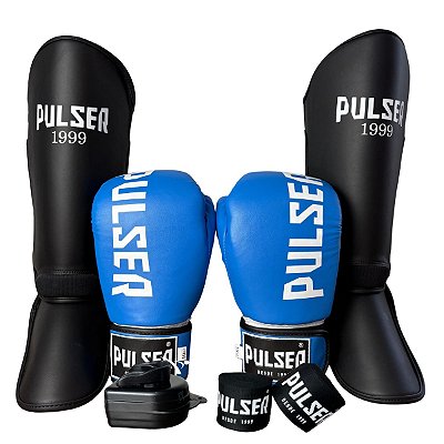 KIT LUVA 12OZ + CANELEIRA M/20MM + BANDAGEM + BUCAL - AZUL BRANCO MINIMAL - PULSER