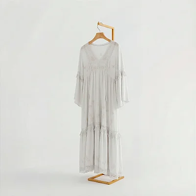 Arara Cabideiro Fly 35: Design Moderno para Loja, Escritório e Closet