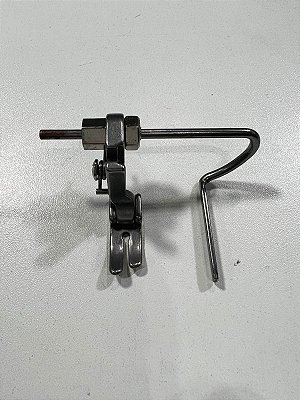 Calcador Reta Industrial com Guia Matelassê