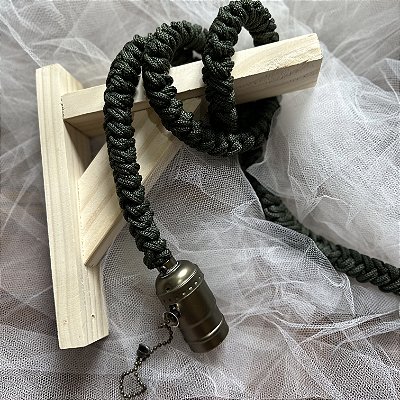 Luminária de crochê em fio náutico vintage