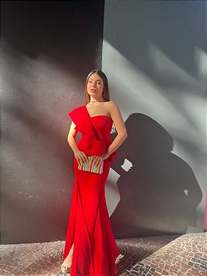 VESTIDO LONGO CREPE COM ELASTANO UM OMBRO SO DETALHE BABADO FENDA LATERAL VERMELHO