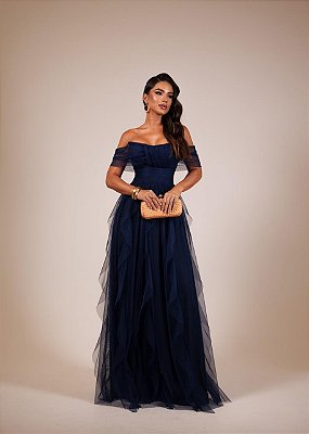 VESTIDO LONGO MICROTULE OMBRO A OMBRO PALA CINTURA SAIA COM BABADOS ASSIMÉTRICOS AZUL MARINHO