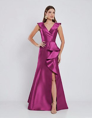 VESTIDO LONGO ZIBELINE COM DETALHE NO DECOTE DETALHE BABADO ABAIXO DA CINTURA FUCSIA