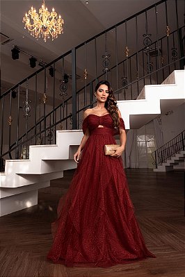 VESTIDO LONGO MICROTULLE OMBRO A OMBRO BRILHO CAMADAS VERTICAIS MARSALA