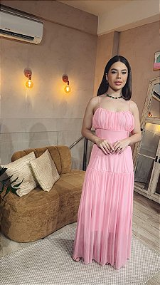 VESTIDO LONGO MICROTULE LISO COM RECORTE NA BARRA ROSA