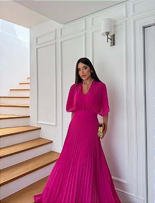VESTIDO LONGO PLISSADO COM MANGA PLUSADA A ROSA PINKI