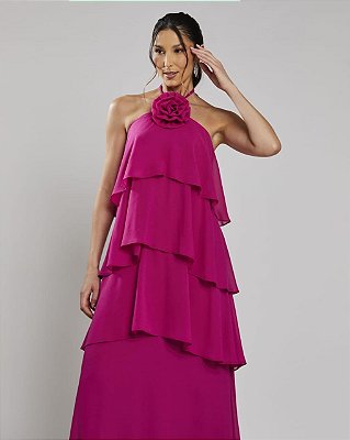 VESTIDO LONGO FRENTE ÚNICA COM BABADOS TRÊS MARIAS DETALHE FLOR FUCSIA