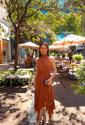 VESTIDO MIDI COM CINTO SAIA EM CAMADAS TERRACOTA