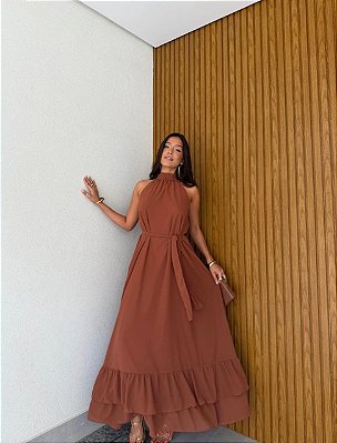 VESTIDO LONGO CHIFON GOLA ALTA  COM BABADO NA BARRA TERRA COTA
