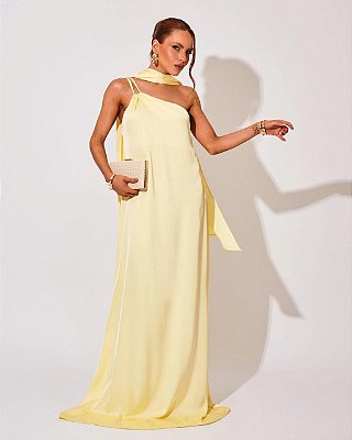 VESTIDO LONGO SEDA OMBRO SÔ ENCHARPE AMARELO MANTEIGA