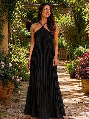 VESTIDO LONGO CHIFON PLISSADO GOLA ALTA DECOTE COSTA PRETO