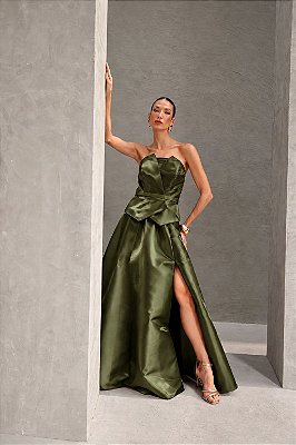 VESTIDO LONGO ZIBELINE GLOSS TOMARA QUE CAIA DETALHE PEPLUM ASSIMETRICO CINTURA FENDA FRENTE VERDE OLIVA