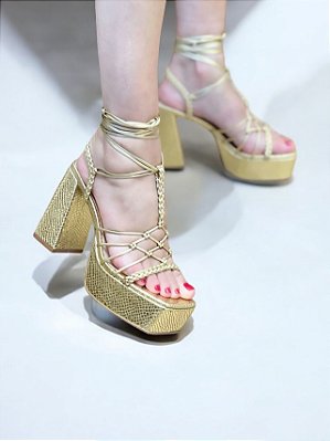 SANDÁLIA TALITA OURO