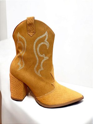 BOTA ALLYMA CHIVAS CARVALHO
